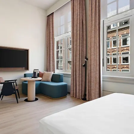 The College Hotel Amsterdam, Autograph Collection Exterior photo