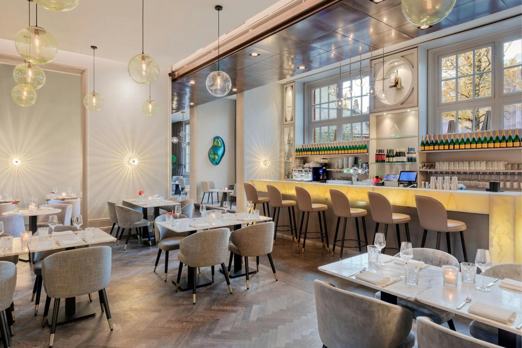 The College Amsterdam, Autograph Collection 5*
