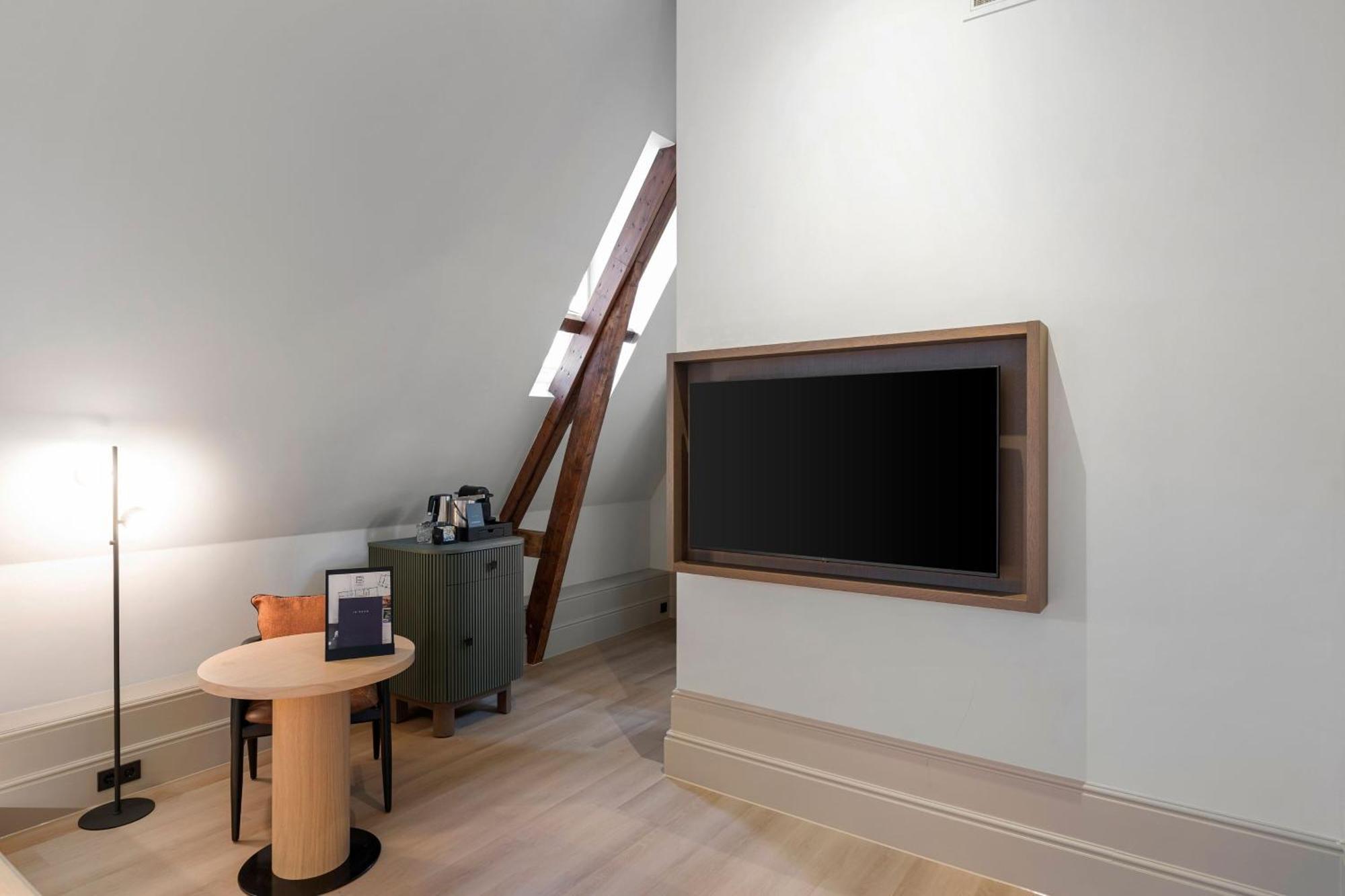 The College Hotel 5*